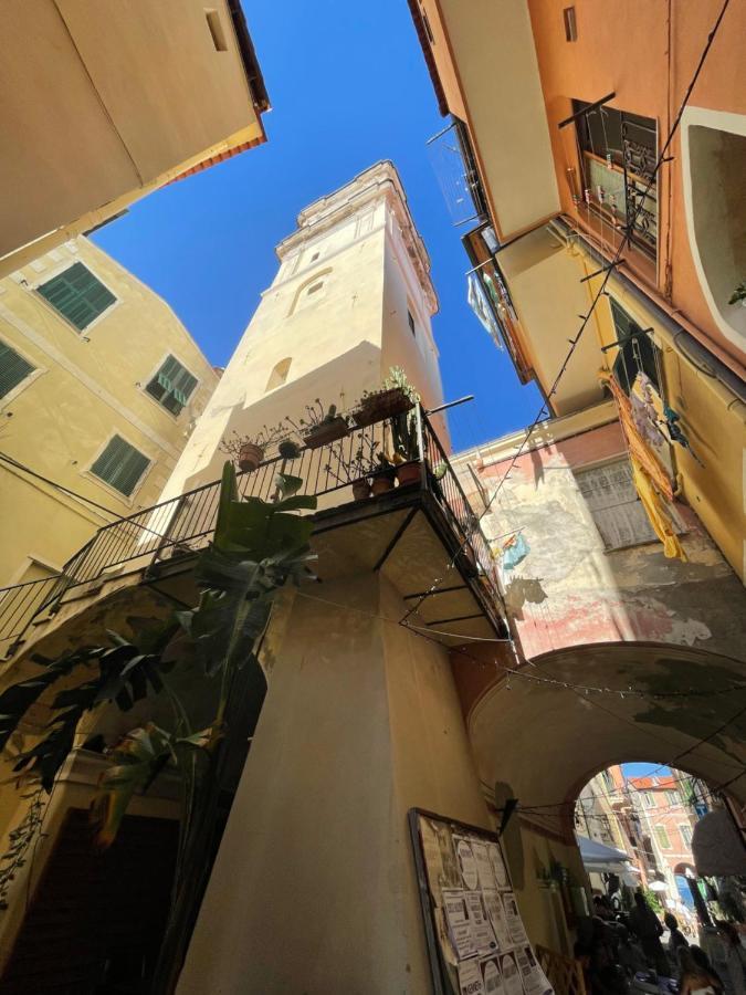 Vialunga Apartment In The Old Town Bordighera Luaran gambar