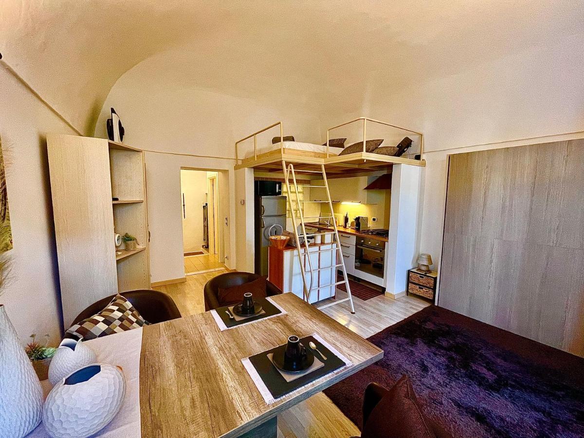 Vialunga Apartment In The Old Town Bordighera Luaran gambar