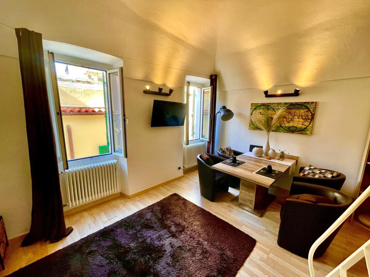 Vialunga Apartment In The Old Town Bordighera Luaran gambar